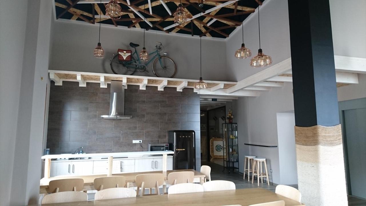 A Pousada Zendoira Palas de Rei Exterior foto